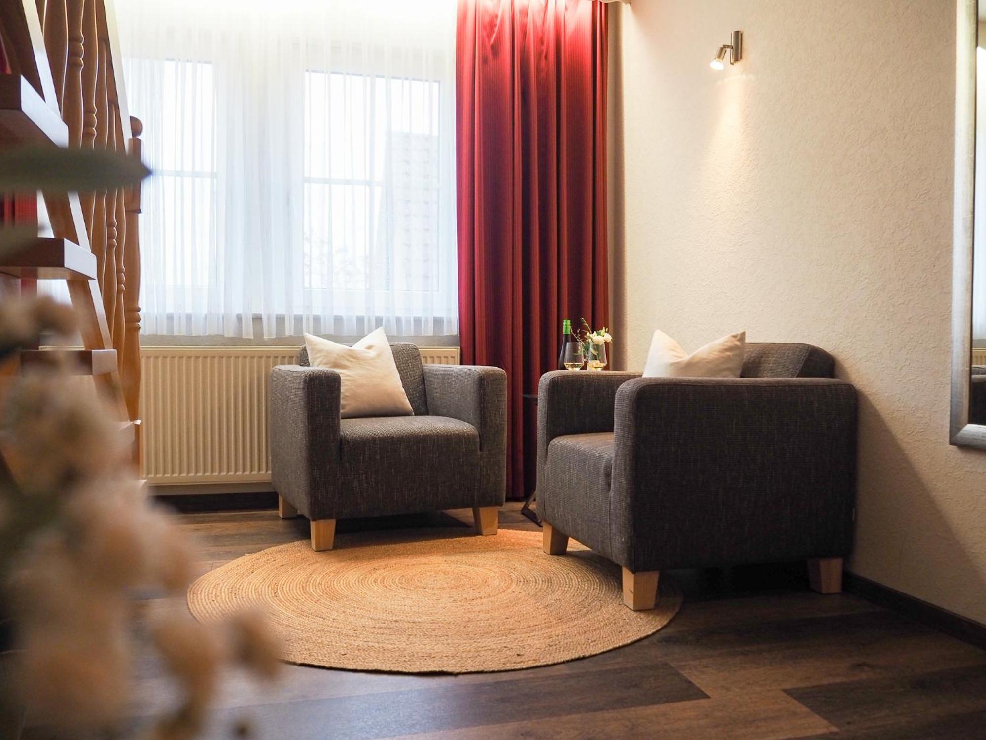 Hotel Leinsweiler Hof Экстерьер фото